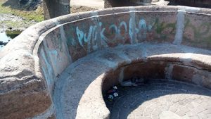 Puente Cavadas Graffiti 2