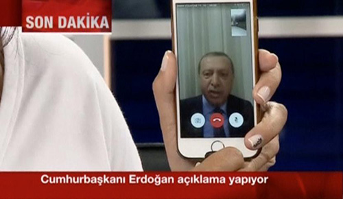 Redes sociales salvan la democracia en Turquía