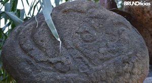 monarcas-churintzio-petroglifo