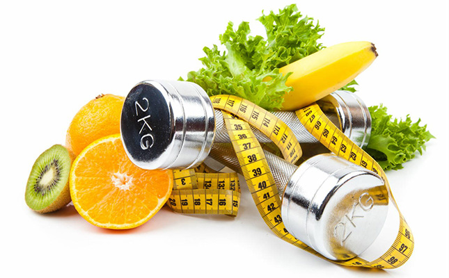 Ejercicio y buenos hábitos alimenticios, claves para bajar de peso