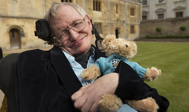 Recuerdan en Vaticano “tremendo sentido del humor” de Stephen Hawking 
