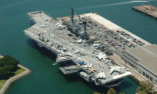 USS MIDWAY, MÁS QUE UN PORTAAVIONES, UN MUSEO FLOTANTE EN SAN DIEGO