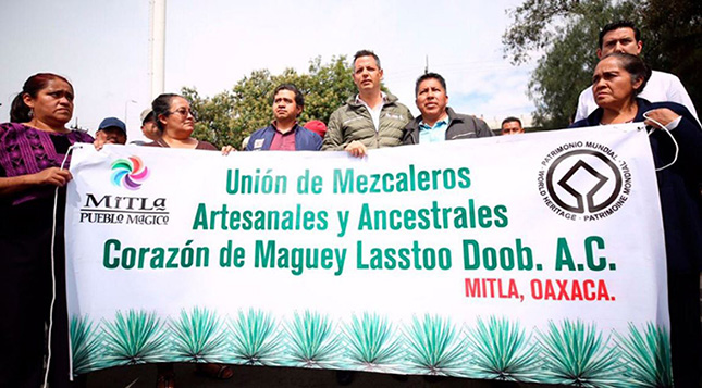 Oaxaca pide al IMPI frenar otorgamiento de Denominación del Mezcal