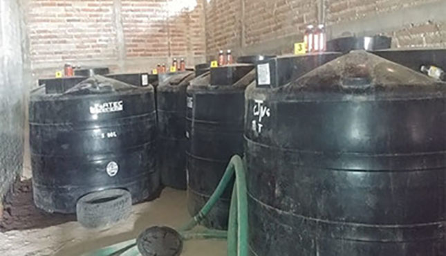 PGR Jalisco asegura 37 mil litros de hidrocarburo en Ocotlán