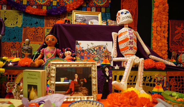 Taiwán exhibe muestra “Celebrando la vida el Día de Muertos en México”
