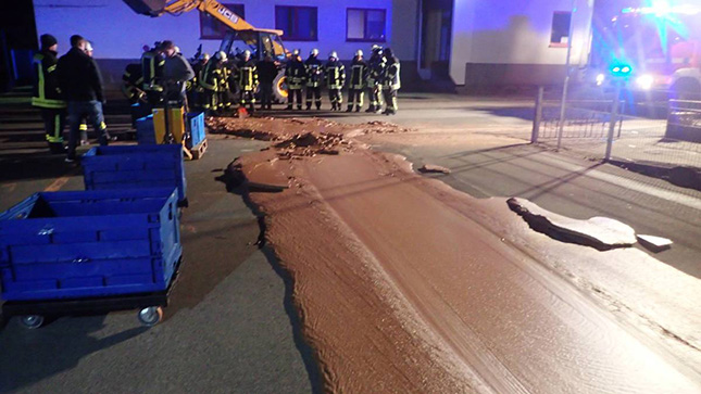 Accidente deja un río de chocolate en Alemania