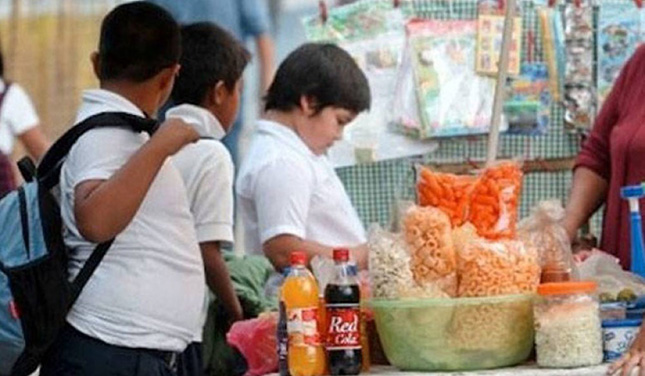 Presenta sobrepeso u obesidad tres de cada 10 niños en México