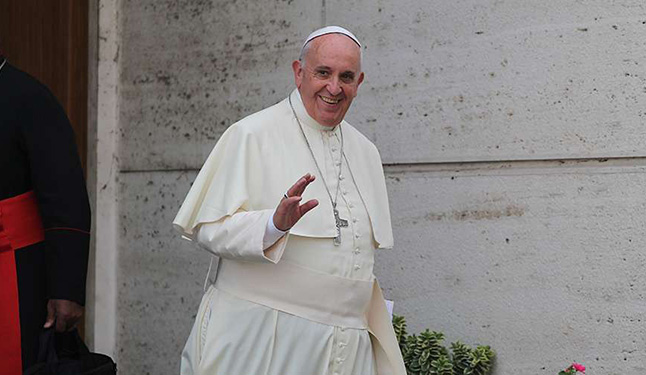 Francisco será el primer Papa en celebrar misa en Arabia