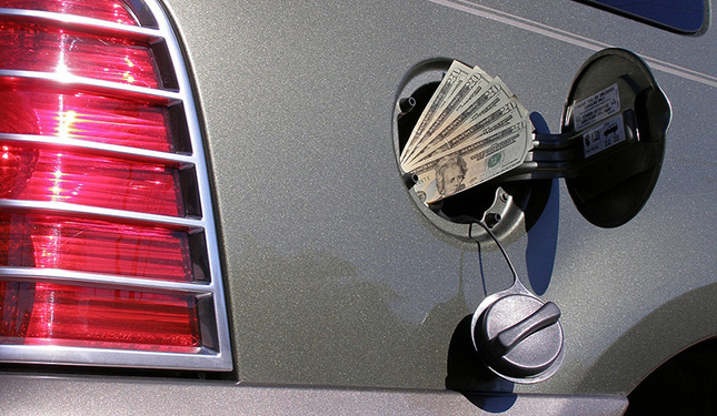 Conducir de manera inteligente, clave para el ahorro de gasolina