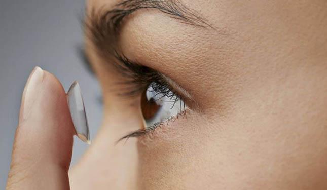 Crean en la UNAM lentes de contacto biodegradables para males oculares