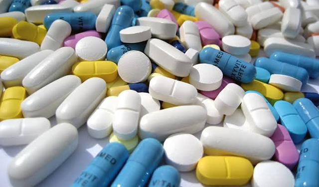 Ingredientes “inactivos” de pastillas pueden generar reacciones alérgicas