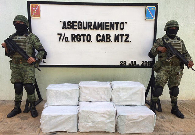 Ejército asegura 200 kilogramos de cocaína en Quintana Roo