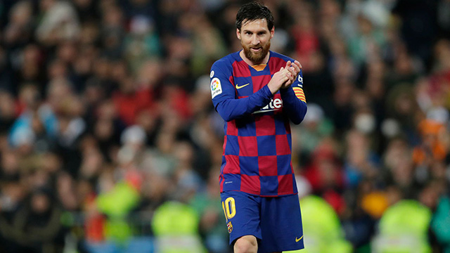 Messi anuncia que jugadores del Barcelona bajaron su sueldo 70%