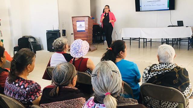 Concluye Semana de la Mujer en Ecuandureo