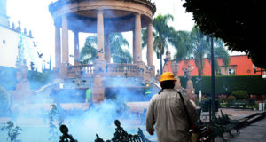 mosquito fumigación La Piedad plaza