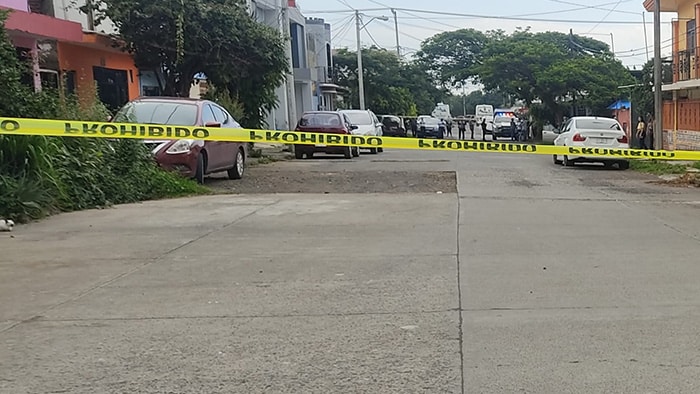 Grupo armado entra a vivienda de Uruapan para asesinar a joven