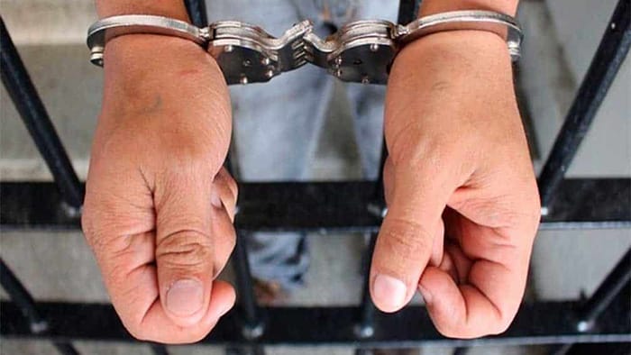 Arrestan a sujeto en Zamora acusado de abuso sexual contra sus 2 hijas menores