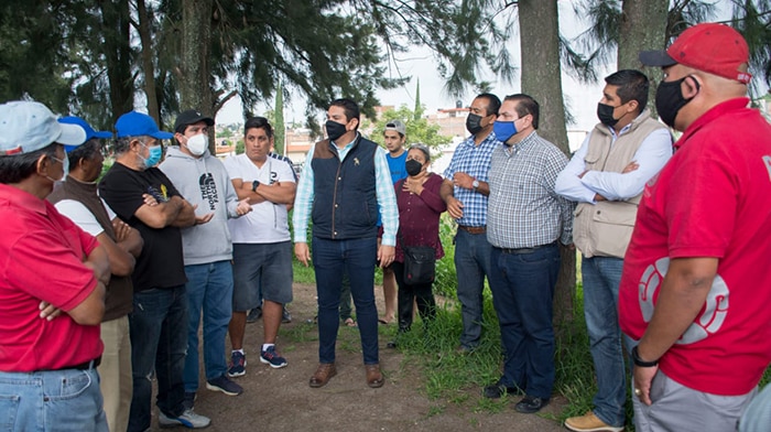 Alcalde de La Piedad se reúne con vecinos de El Malecón ante contingencia