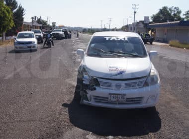 taxis choque La Piedad - Numarán