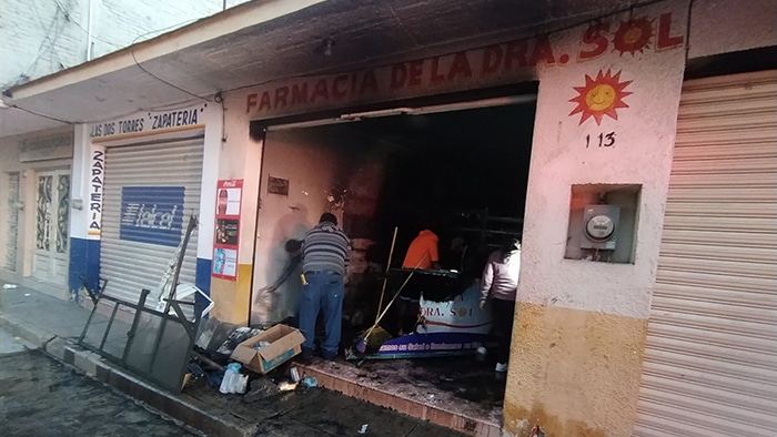 farmacia incendio Santa Ana Pacueco
