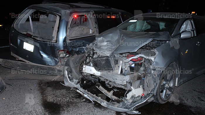 3 lesionados tras choque en la carretera La Piedad – Pénjamo.