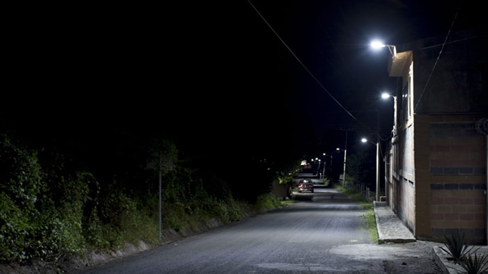 Entregan 50 luminarias LED en Santa Catarina y Fraccionamiento Clouthier de La Piedad