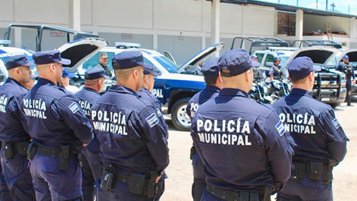 Secuestran a policía de Pénjamo en La Granjena
