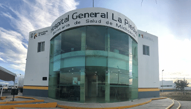 Salvan en Hospital General La Piedad a maestra agredida a puñaladas en Degollado