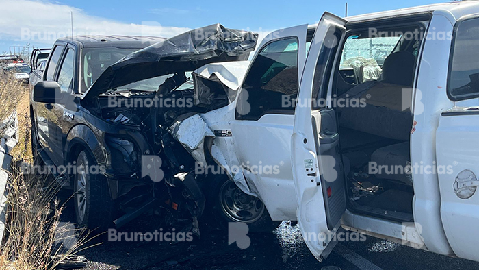 Choque frontal en carretera La Piedad – Numarán deja 4 heridos