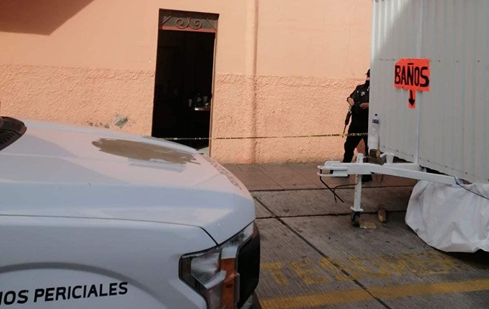 Matan a golpes a hombre en Vista Hermosa, Michoacán a metros de la presidencia municipal