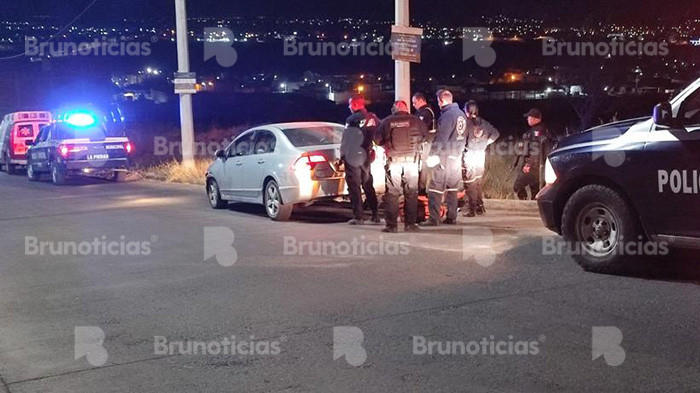 Choque de moto y auto en avenida Sóstenes Rocha de La Piedad