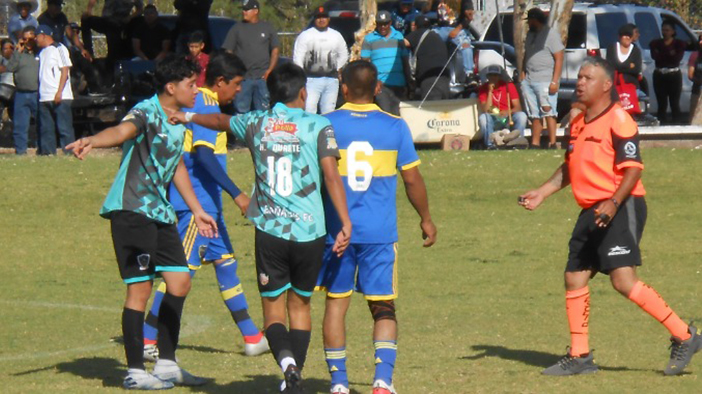 El campeón del futbol en Penjamillo se definirá en Casas Chicas