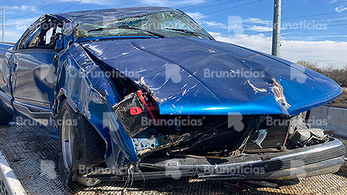 Volcadura en la carretera La Piedad – Guadalajara deja 2 lesionados
