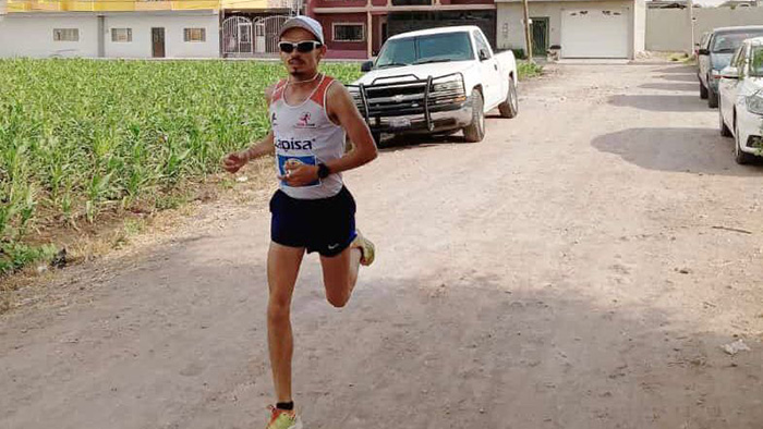 Carlos Echeverría gana carrera “Corriendo Por Mi Cruz” de Río Grande