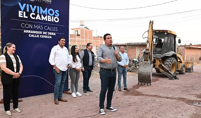 Arrancan pavimentaciones en calles Cereza y Josefa Ortiz de La Piedad