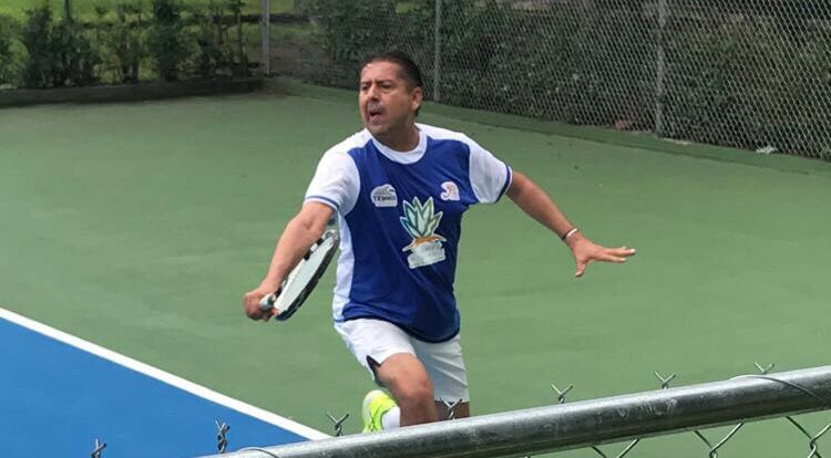 tenis Sergio Hernández