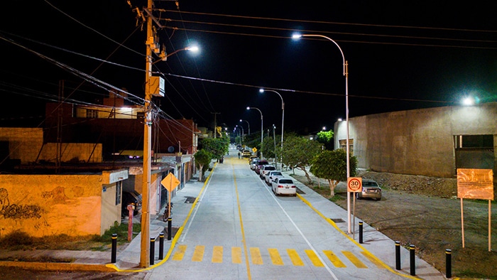 Colonia Arroyo Delgado en La Piedad mejora sus vialidades con pavimentación de la Calle Tres