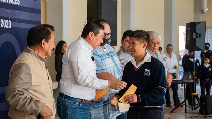 Lanzan convocatoria para Becas Municipales en La Piedad