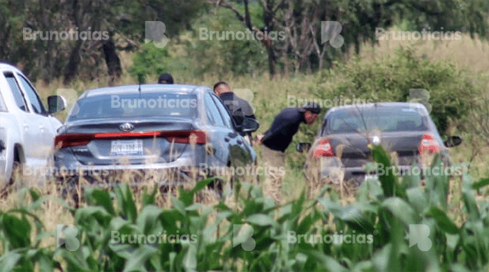 Localizan auto con cuerpos sin vida cerca de San Antonio de Aceves, Pénjamo