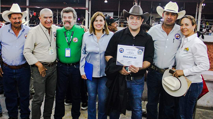Despedida de Adalberto Velasco en la clausura de la Expo Ganadera Jalisco 2023