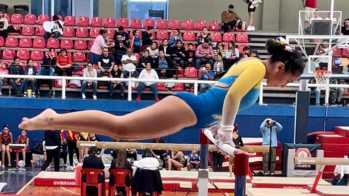 La gimnasta Sara Oceguera de La Piedad obtiene 2do lugar en salto de caballo y entra al top ten del all around