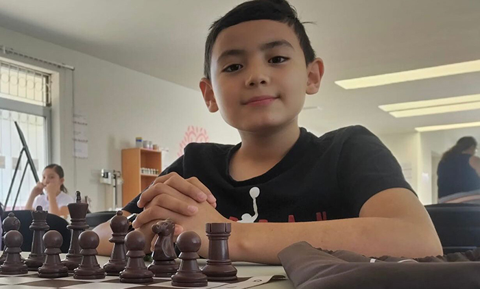 Va niño de La Piedad a torneo estatal de ajedrez infantil