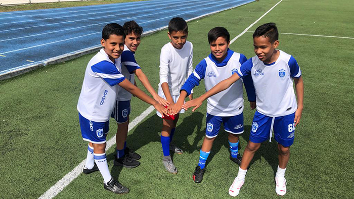 5 Niños futbolistas de La Piedad van a Colombia con ilusión de volver campeones