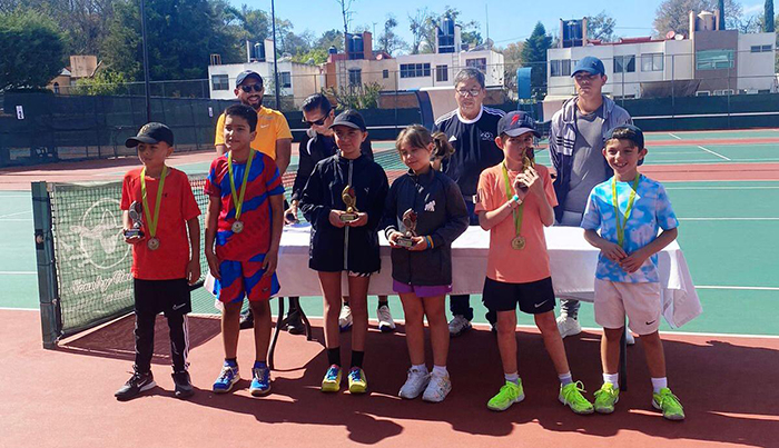 Club Raqueta Sol La Piedad se trae 5 de 6 campeonatos disputados en el estatal de tenis infantil