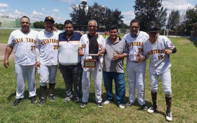 Cristeros de Yurécuaro tienen rival para los playoffs en la liga de béisbol de Ocotlán